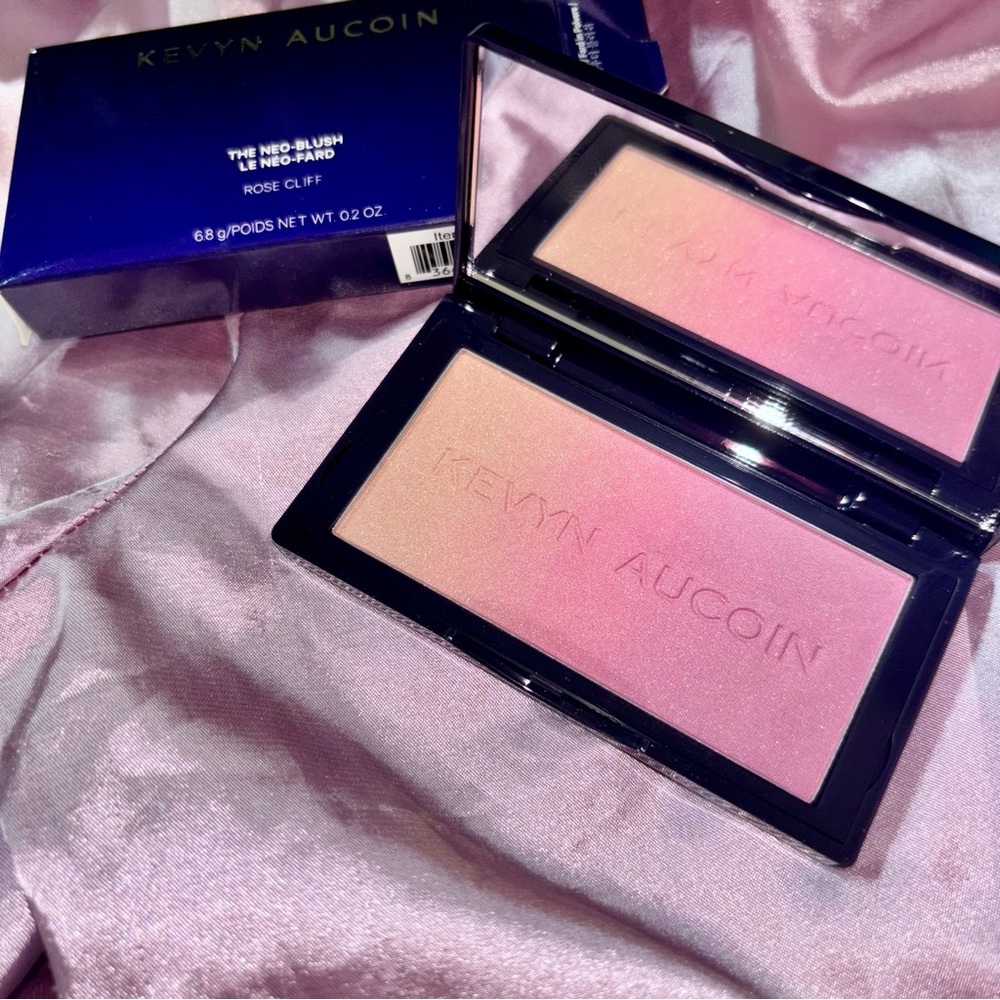 NIB Kevyn Aucoin Rose Cliff Blush Peach to Pink Gradient💝